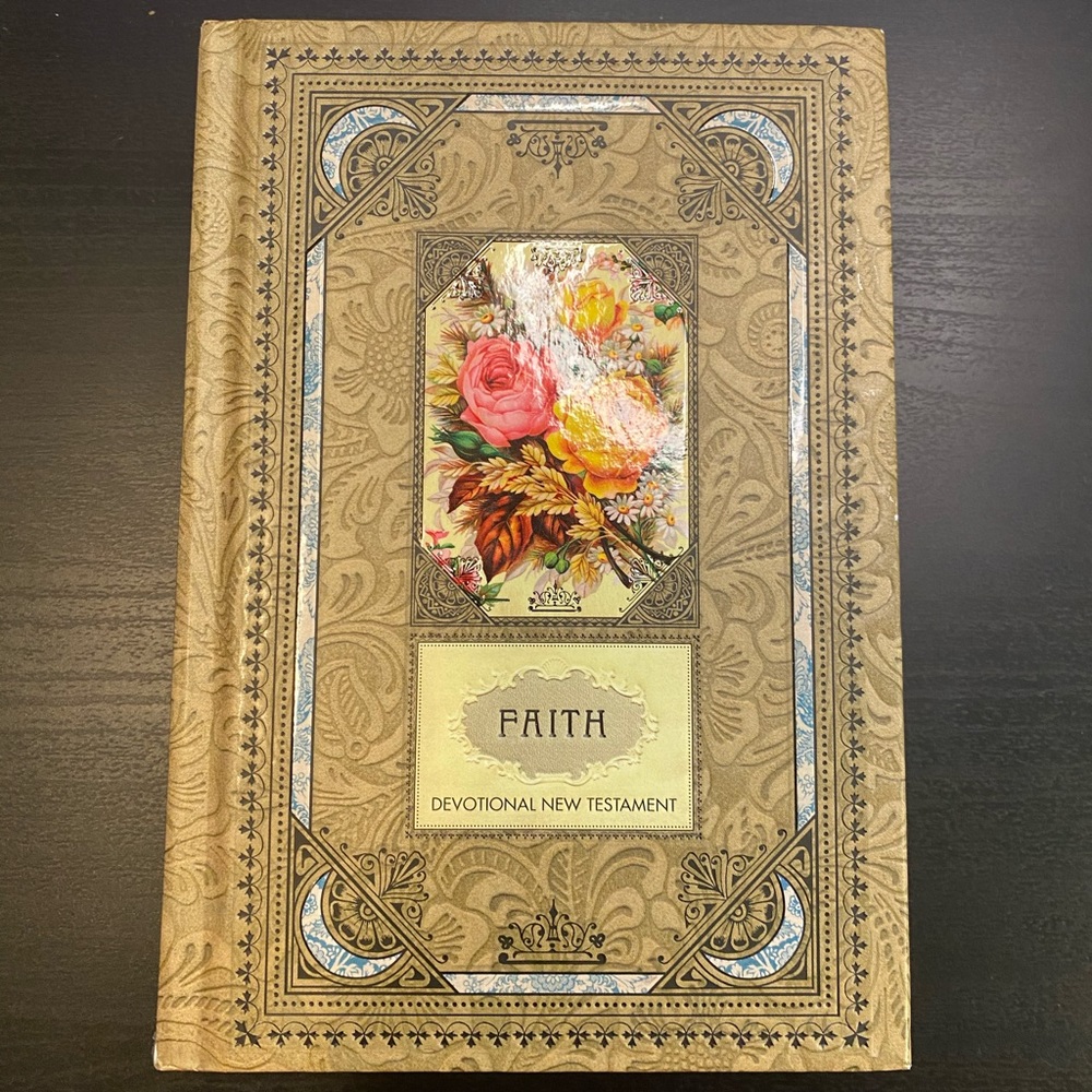 NEW Faith Devotional New Testament Psalms Proverbs